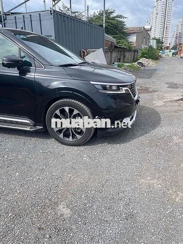 Kia Carnival Signature 2.2 Dầu 2024 62430 km