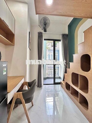 Căn hộ có gác ban công full nội thất quận 10 đường Tô Hiến Thành