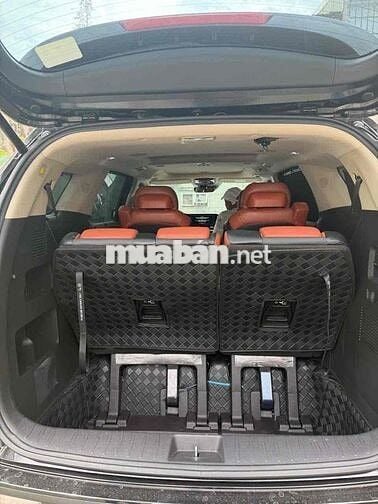 Kia Carnival Signature 2.2 Dầu 2024 62430 km