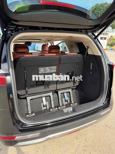 Kia Carnival Signature 2022 Dầu 68000km Đen