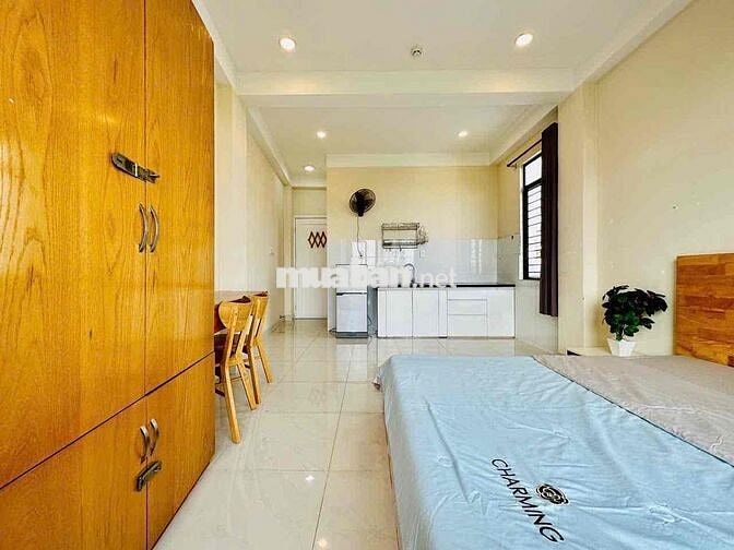 Cho Thuê Căn Hộ Studio Quận 4 Có Ban Công Full Nội Thất, Thang Máy