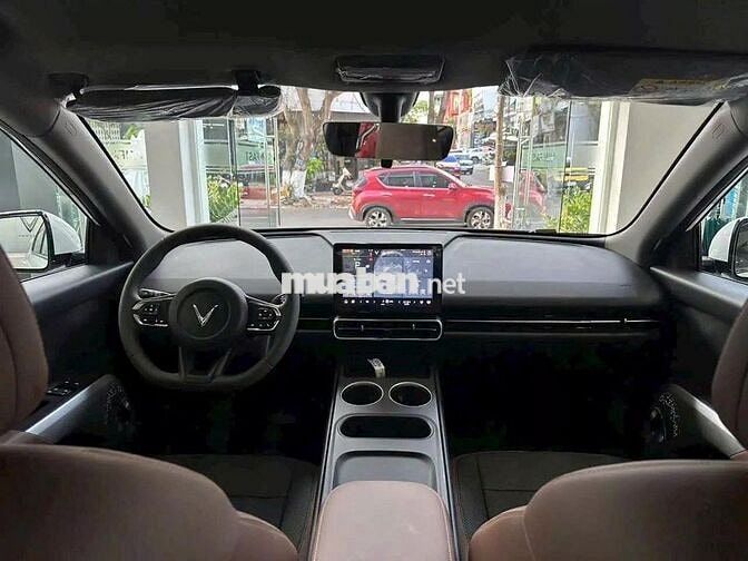VinFast VFMPV7 2026 Giảm 147tr trừ vào giá xe