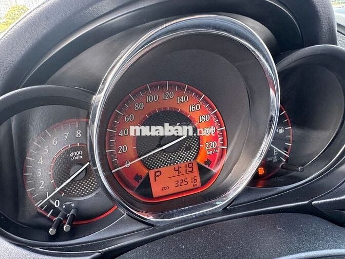 Toyota Yaris 2014 1.3G Thái Lan Trắng