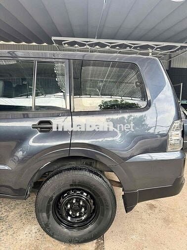 Mitsubishi Pajero V93 2008 Xám