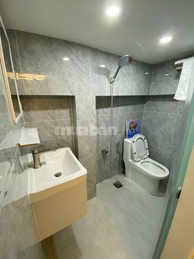Chính chủ bán nhà 227/4 Nguyễn Trọng Tuyển, Phú Nhuận, nhà đẹp mới