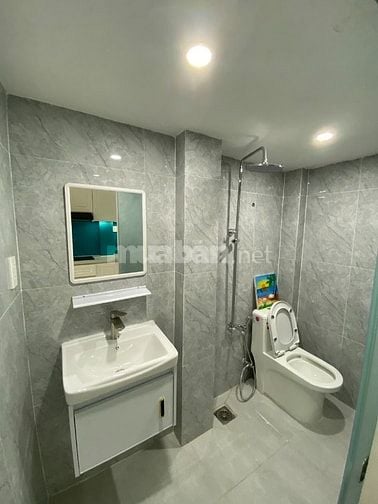 Chính chủ bán nhà 227/4 Nguyễn Trọng Tuyển, Phú Nhuận, nhà đẹp mới