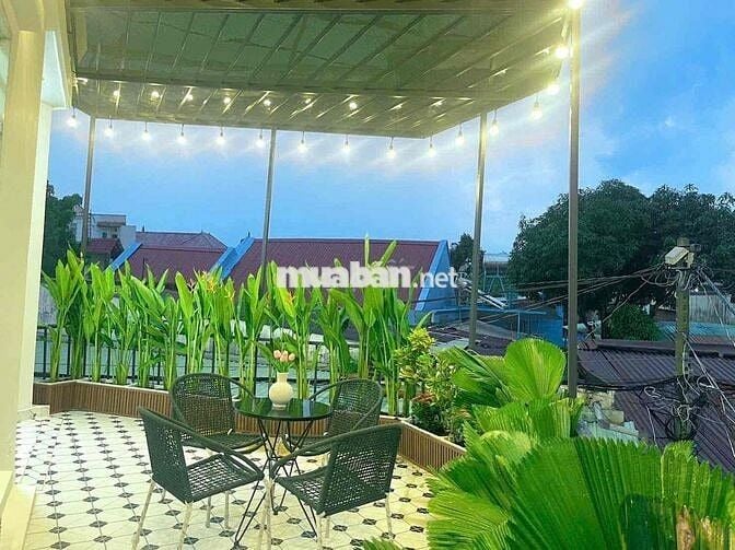 🔔🔔🔔nhà bán sổ hồng riêng gốc 2 mặt tiền đường trước nhà 4 m🔔🔔🔔