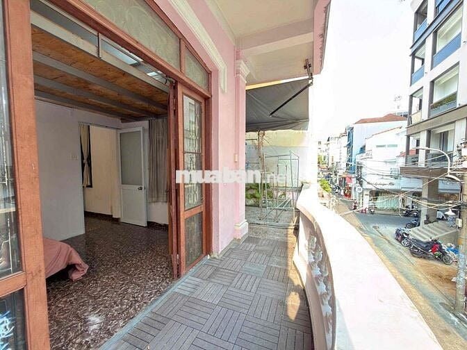 Cho thuê căn 2pn1wc ban công full nt ở Sư Vạn Hạnh gần Huflit quận 10