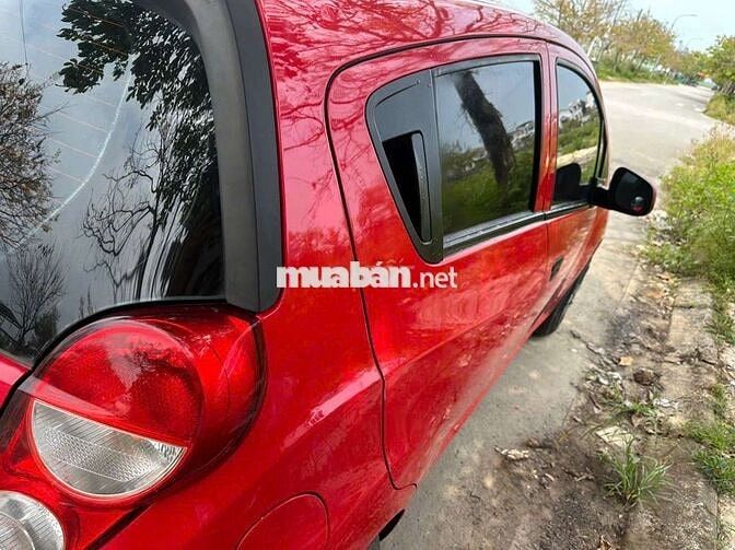 Chevrolet Spark Van 2017 Số sàn màu Đỏ