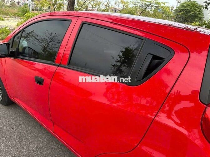 Chevrolet Spark Van 2017 Số sàn màu Đỏ