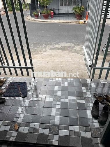 Bán nhà trục chính- đường số 1-khu dân cư hoàng quân- Cái Răng