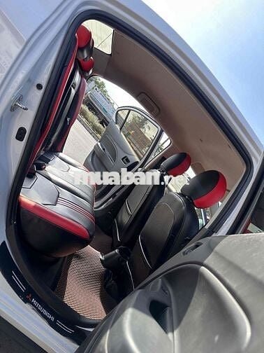 Mitsubishi ATTRAGE GLX 1.2 MT 2021 Trắng