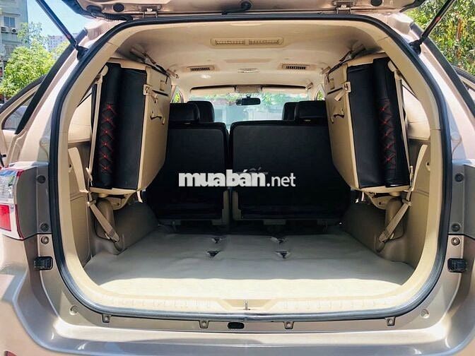 Toyota Fortuner SR5 2011 Vàng cát 12 vạn km