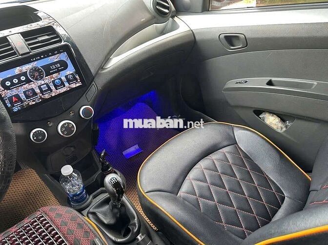 Chevrolet Spark Van 2017 Số sàn màu Đỏ