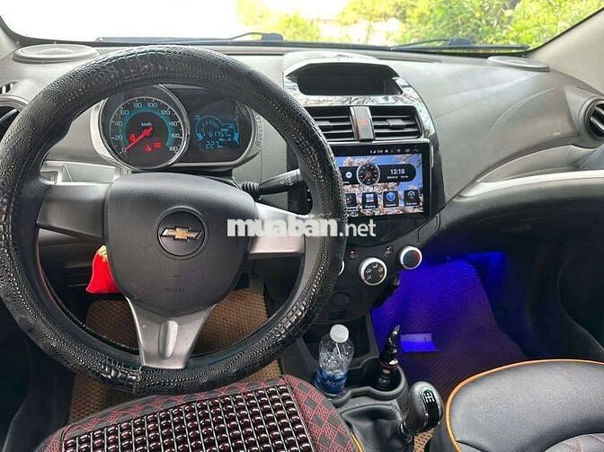 Chevrolet Spark Van 2017 Số sàn màu Đỏ