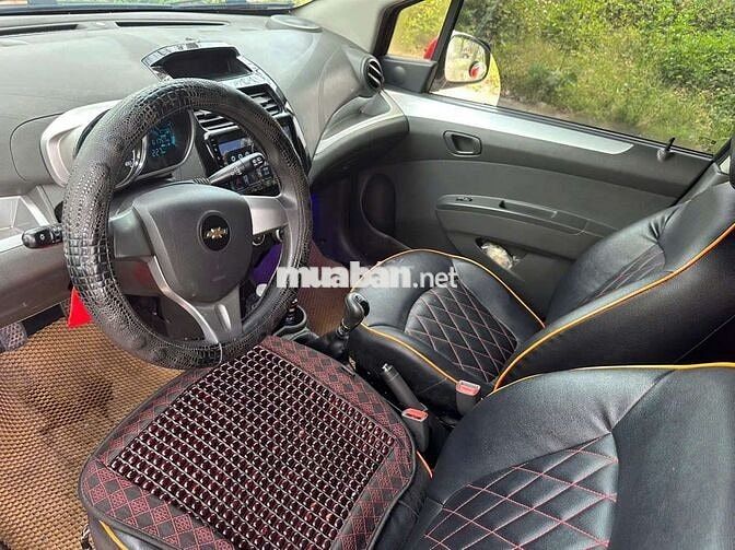 Chevrolet Spark Van 2017 Số sàn màu Đỏ