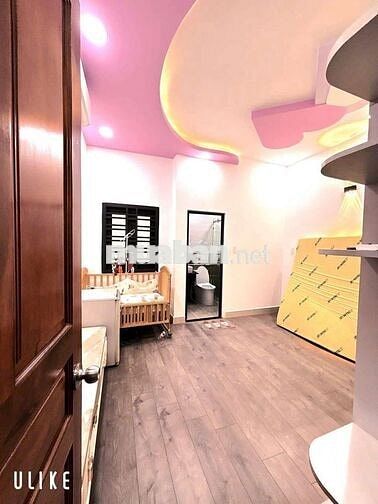 Nhà 1 trệt 3 Lầu full nội thất đường Bình Thành BHH B bình tân 