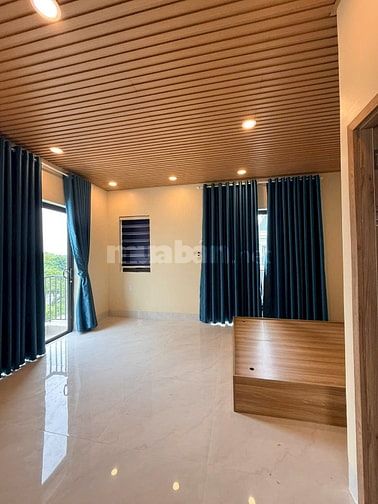 CHO THUÊ NHÀ SOLAR FULL NỘI THẤT , NHÀ MỚI , LH 0903.368.345