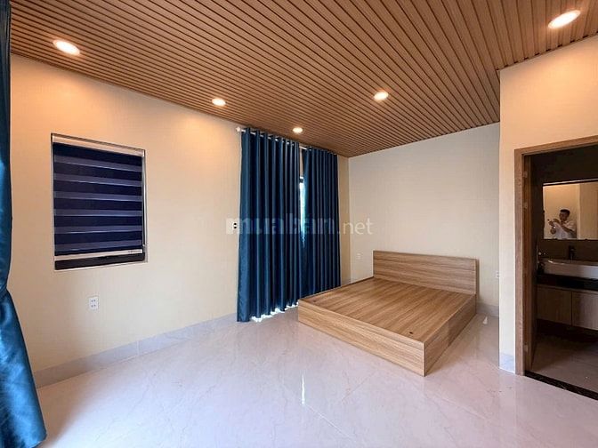 CHO THUÊ NHÀ SOLAR FULL NỘI THẤT , NHÀ MỚI , LH 0903.368.345