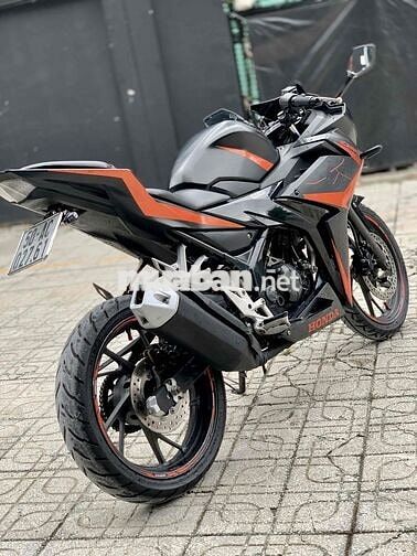 CBR150R 2018 Đen Cam Sportbike BSTP Chính Chủ