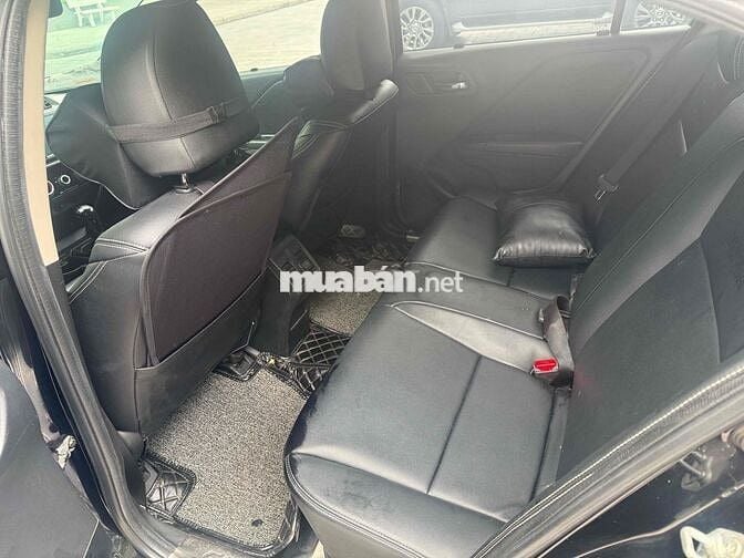 Honda City CVT 2016 Đen 1.26 vạn km - HCM