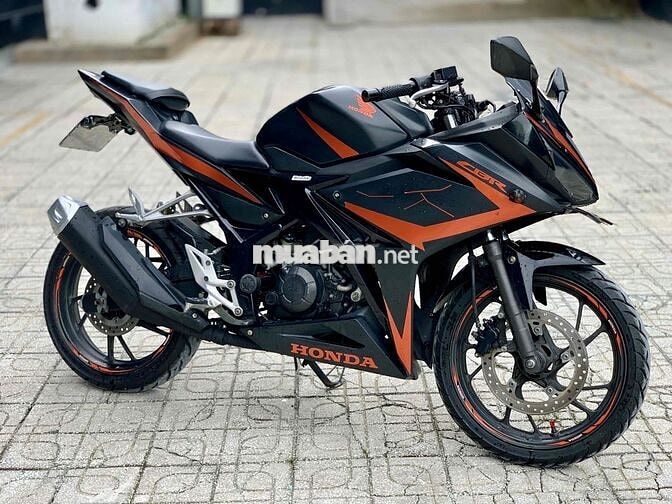 CBR150R 2018 Đen Cam Sportbike BSTP Chính Chủ