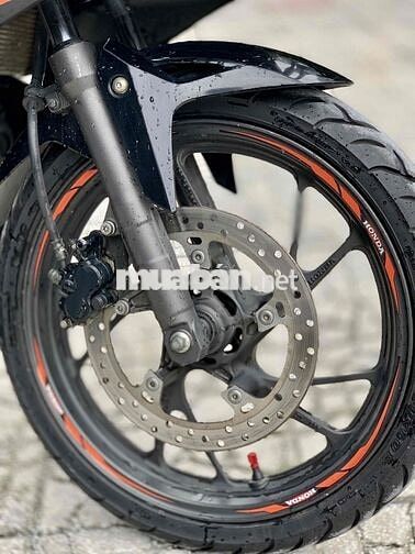 CBR150R 2018 Đen Cam Sportbike BSTP Chính Chủ