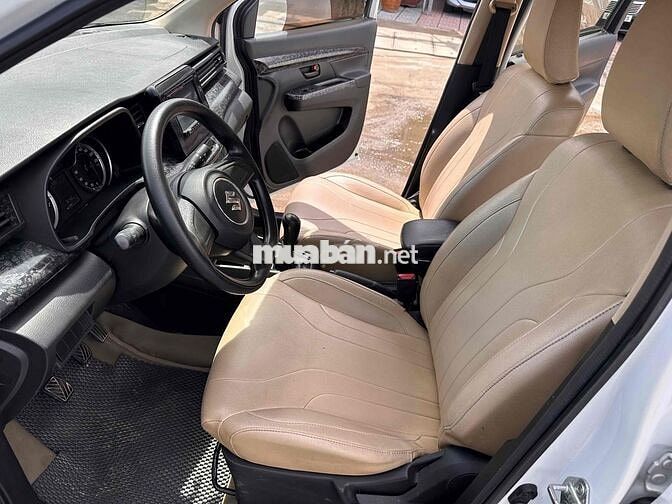 Suzuki Ertiga 2021 1.4MT Số sàn Trắng