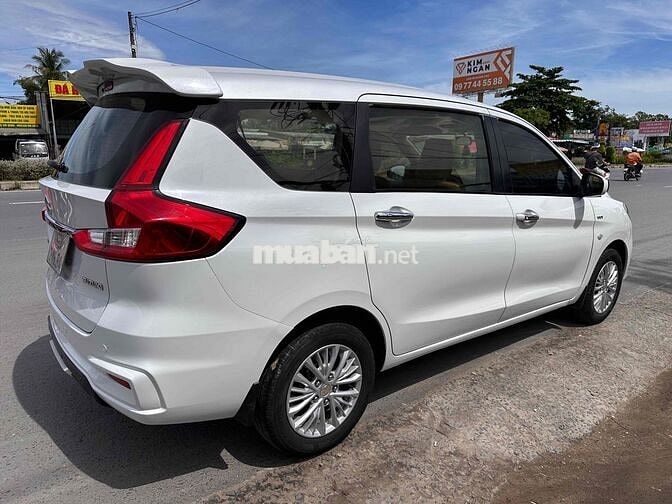 Suzuki Ertiga 2021 1.4MT Số sàn Trắng