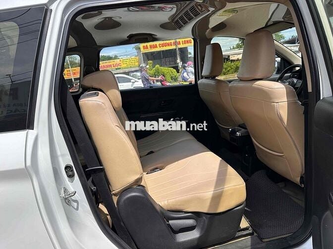 Suzuki Ertiga 2021 1.4MT Số sàn Trắng