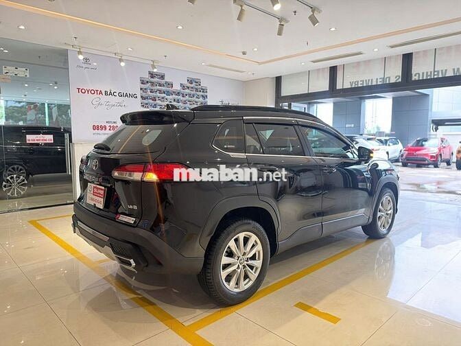 Toyota Corolla Cross 1.8G 2023 Đen 19000 km