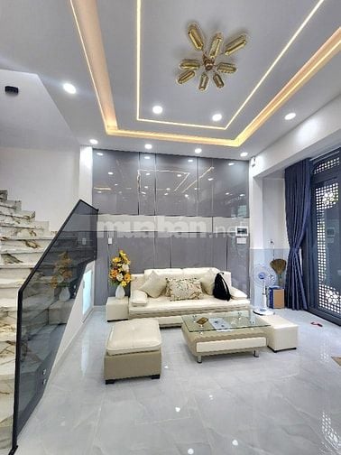 **BÁN NHÀ ĐƯỜNG CHIẾN LƯỢC SÁT TỈNH LỘ 10 BÌNH TÂN - 3 PHÒNG NGỦ  SHR
