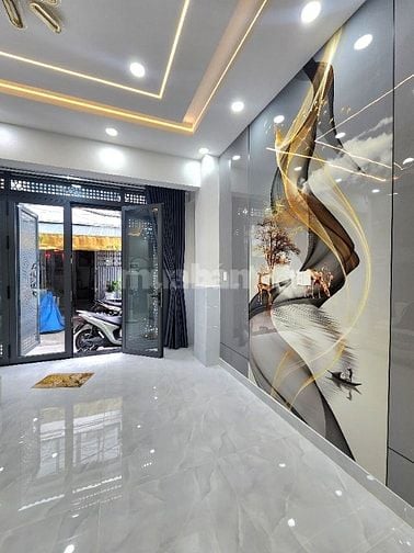 **BÁN NHÀ ĐƯỜNG CHIẾN LƯỢC SÁT TỈNH LỘ 10 BÌNH TÂN - 3 PHÒNG NGỦ  SHR