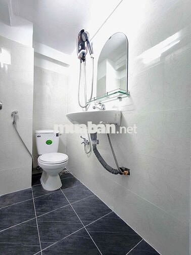 2PN+1PK mới ngay đh SƯ PHẠM SÀI GÒN KHOA HỌC TỰ NHIÊN