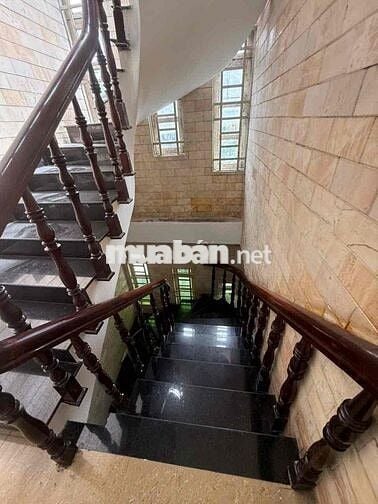 Cho thuê nhà MT Nơ Trang Long P13 Bình Thạnh 4x20 KD tự do 28tr