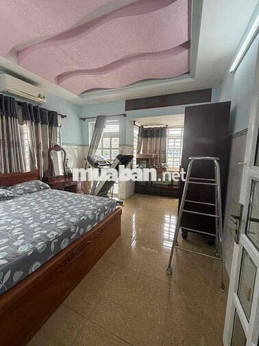 Cho thuê nhà MT Nơ Trang Long P13 Bình Thạnh 4x20 KD tự do 28tr