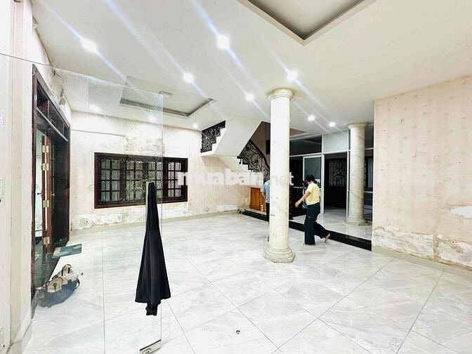 🛑CHO THUÊ NHÀ BIỆT THỰ PHAN VĂN TRỊ🛑8x18m TRỆT 2 LẦU 5PN 5WC - KHU VIP