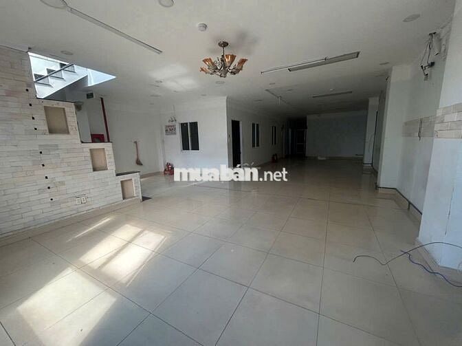 Cho thuê nhà MTNB tây thạnh, dt 8x25m 1 trệt 2 lầu st đường rộng 8m 