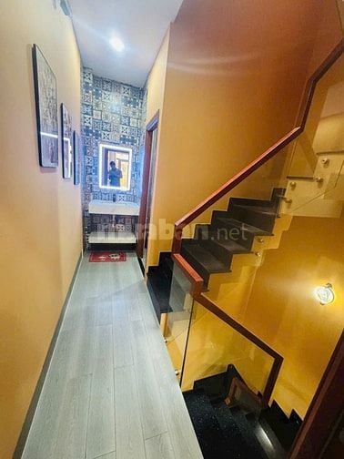 Bán nhà MỚI xây, full nội thất cao cấp. ✅Hẻm 4m sạch đẹp ngay Đồng đen