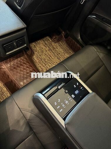 Toyota Camry HEV TOP 2025 Đen 25600 km