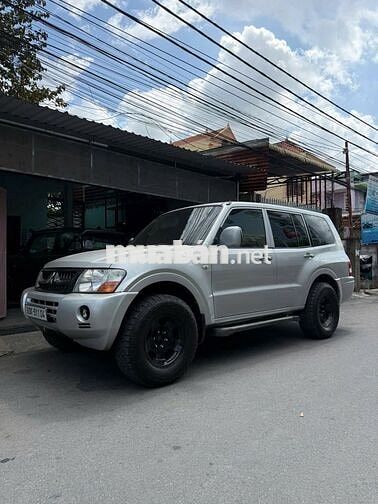 Mitsubishi V73 GLS 2004 Bạc 7 chỗ