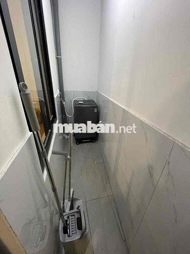 CĂN HỘ TÁCH BẾP CAO CẤP đầy đủ nội thất, máy giặt riêng, thang máy