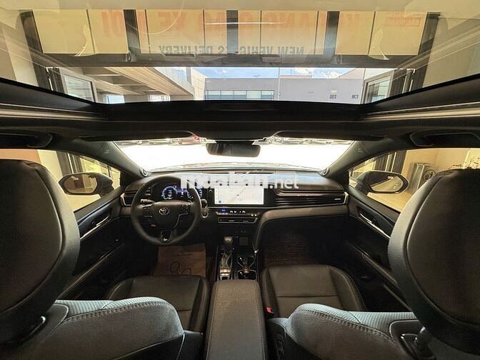 Toyota Camry HEV TOP 2025 Đen 25600 km