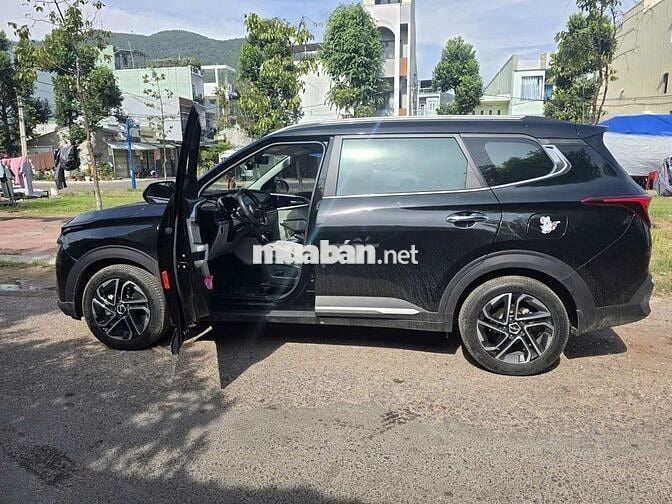 KIA Carens Signature 2024 Đen 4727 km