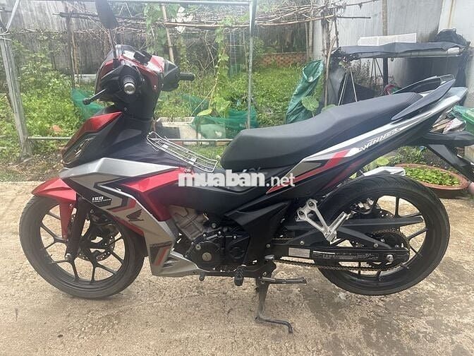 Honda Winner Đỏ