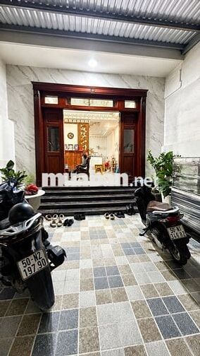 Gấp Bán Nhà Mặt tiền Đường 7M , ngay Chợ Hồ Văn Long , Bình Tân
