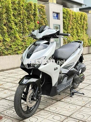 AB Bạc Porsche mua trả góp đưa trước 12t nhận xe