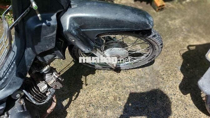 Honda Dream lùn Đen