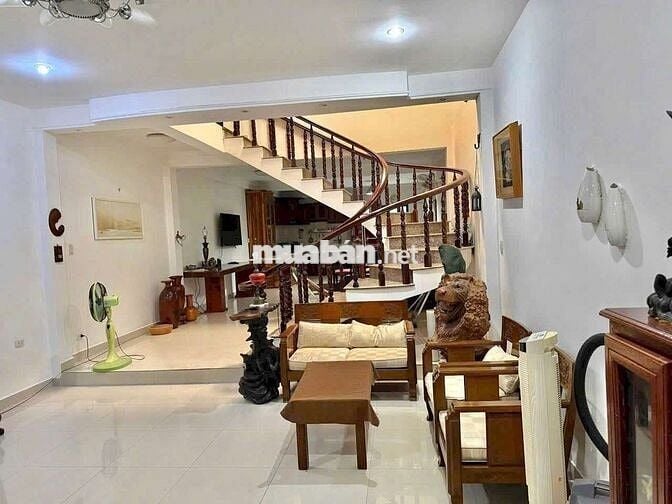 Cho Thuê Nhà 1 Trệt 1 Lầu 5x21m Hẻm 903 Hoàng Trọng Mậu Gần HimLam