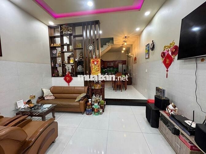 Chính Chủ bán nhà kế bên Aeon Bình Tân, ngang  6m, 4 tầng. sổ vuông